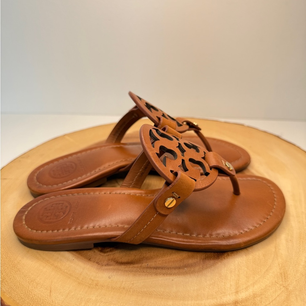 Tory Burch millers Size 4.5